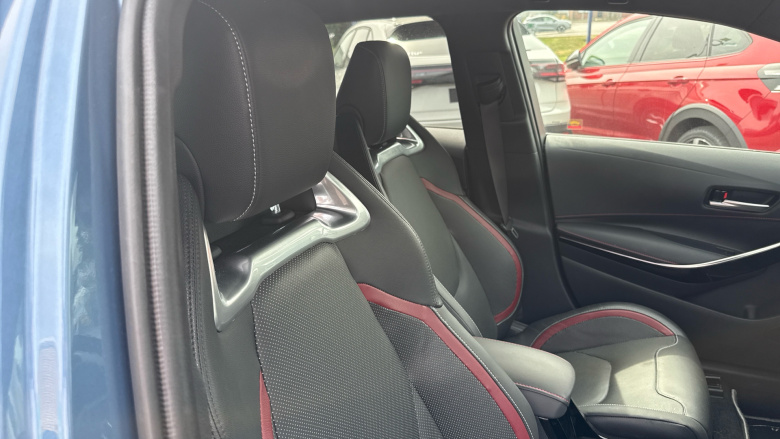 Toyota Corolla 2.0 VVT-i Hybrid Excel 5dr CVT Hybrid Estate